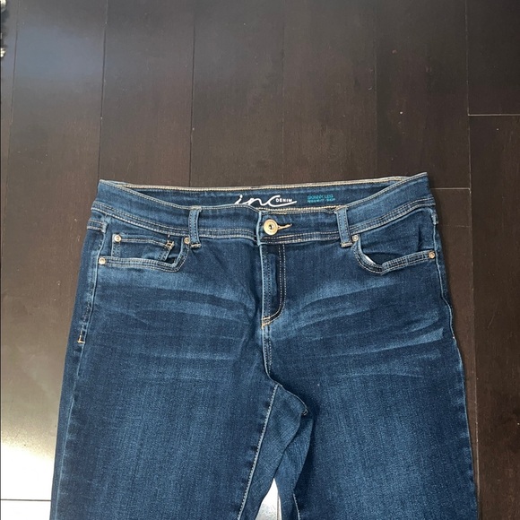INC SKINNY LEG REGULAR FIT SIZE 12S Blue Denim Jeans - Picture 2 of 8